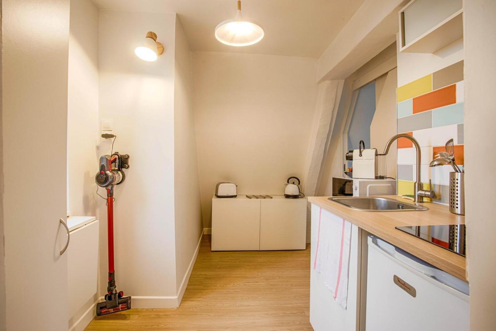 La Casa Amore — Joli Nid Douillet Place St-Sauveur Caen Exteriör bild