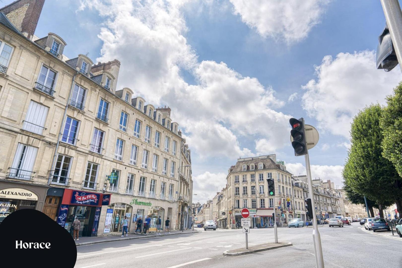 La Casa Amore — Joli Nid Douillet Place St-Sauveur Caen Exteriör bild